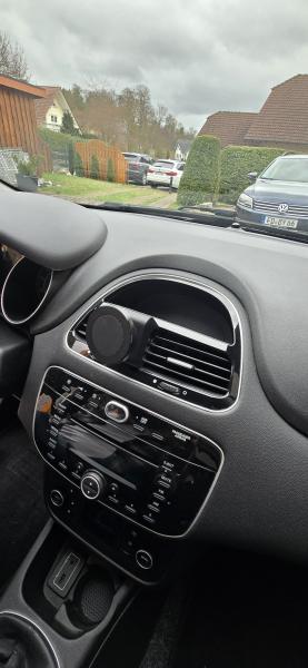 RS-Mount, fahrzeugspezifischer Handyhalter passend für Fiat Punto Bj 07-18, Made in Germany